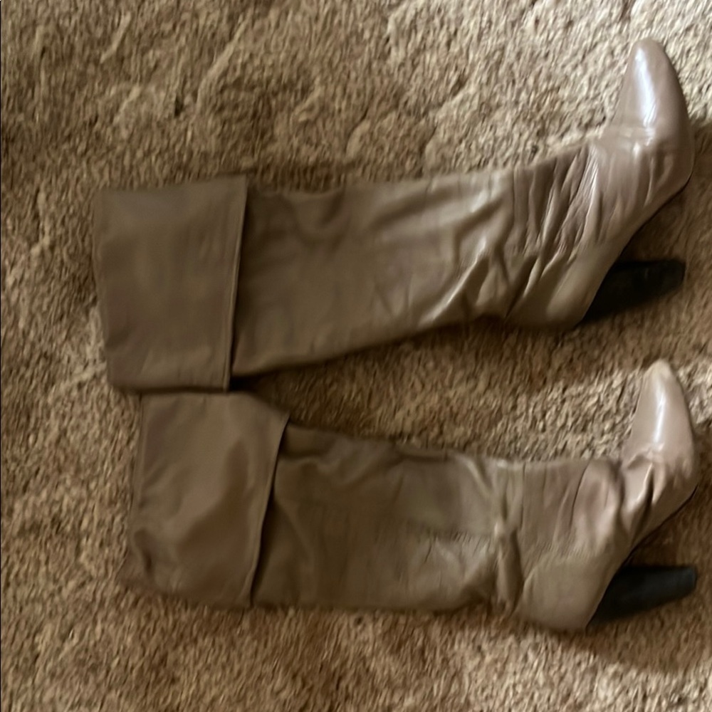 Vero Cuoio Tan Heeled Boots
